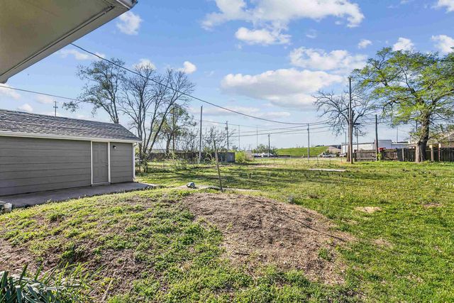 411 E Clark, Augusta, KS 67010