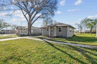 411 E Clark, Augusta, KS 67010