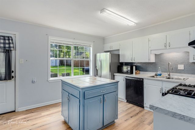 2578 Crape Myrtle Street, Shreveport, LA 71118