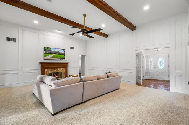 16214 Spring Creek Road, Dallas, TX 75248