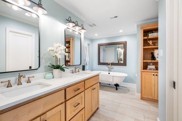 16214 Spring Creek Road, Dallas, TX 75248