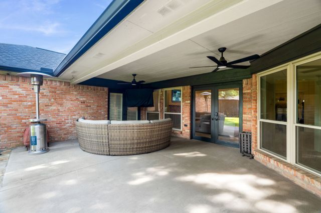 16214 Spring Creek Road, Dallas, TX 75248