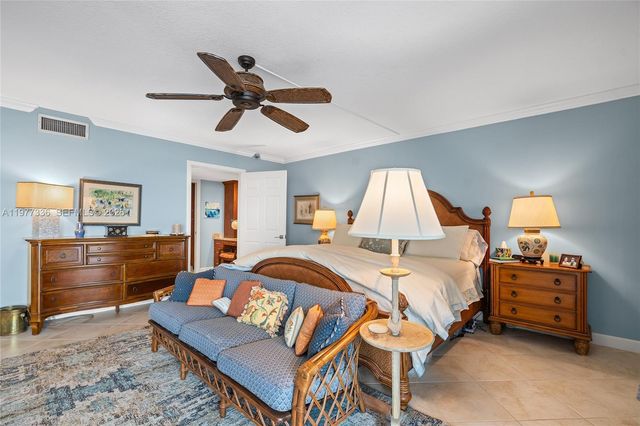 19670 Beach Rd PHA4, Tequesta, FL 33469