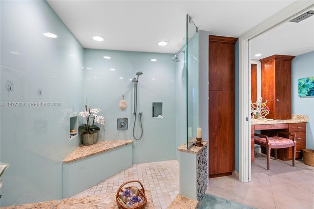 19670 Beach Rd PHA4, Tequesta, FL 33469