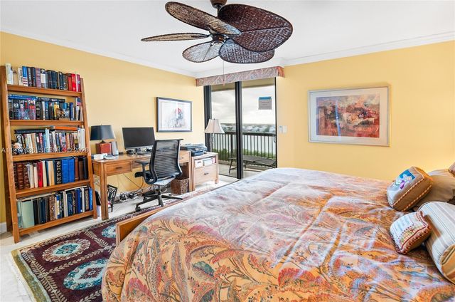 19670 Beach Rd PHA4, Tequesta, FL 33469