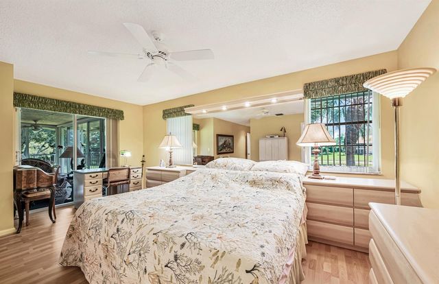 7027 Summer Tree Drive 201, Boynton Beach, FL 33437