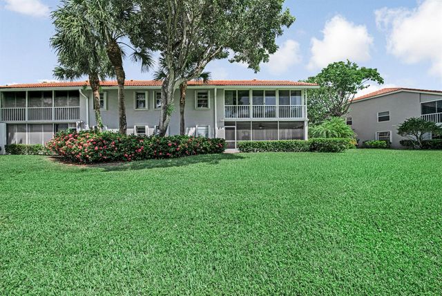 7027 Summer Tree Drive 201, Boynton Beach, FL 33437