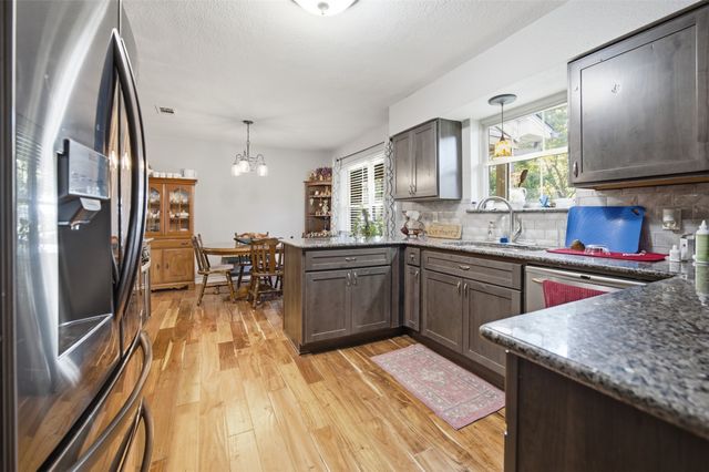 1609 Comanche Trail, Garland, TX 75043