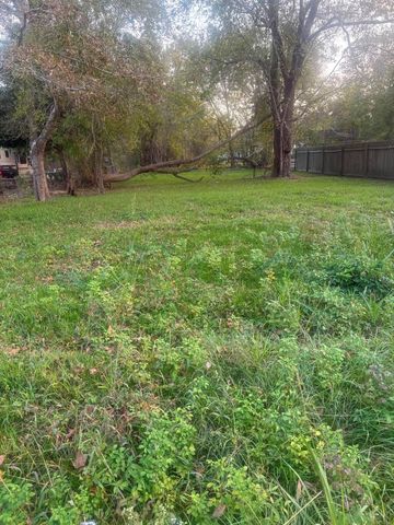 2379 Pope Street, Beaumont, TX 77703