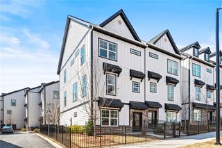 1959 Hollywood Road NW 22, Atlanta, GA 30318
