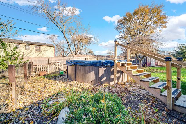 397 W Millport Drive, Valparaiso, IN 46385