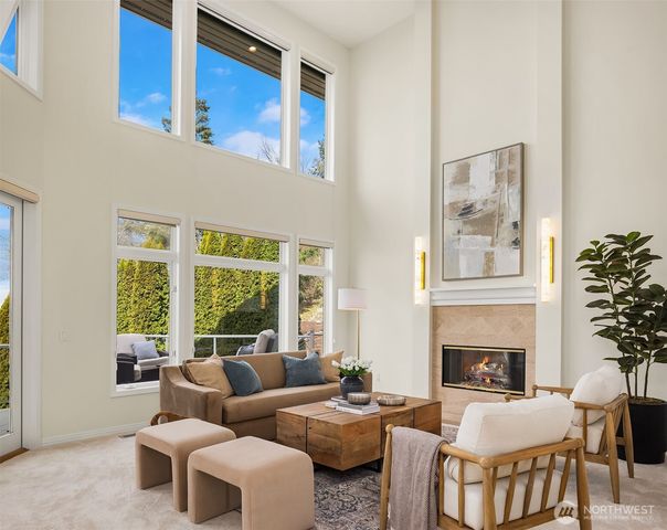 7439 W Mercer Way, Mercer Island, WA 98040