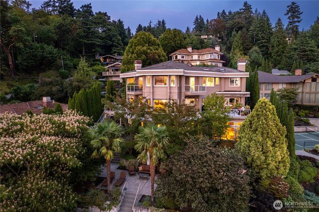 7439 W Mercer Way, Mercer Island, WA 98040