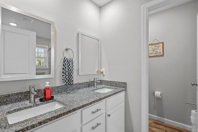 192 Hummingbird Lane, Jesup, GA 31545