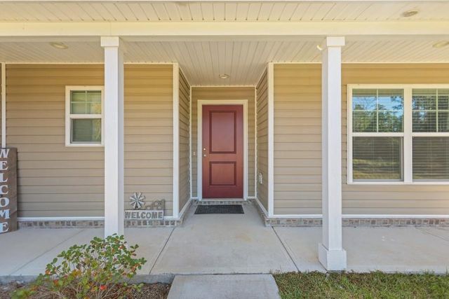192 Hummingbird Lane, Jesup, GA 31545