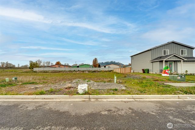 2023 Henderson Way, Longview, WA 98632