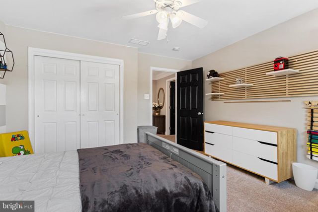 12 HIGH HILL LN, Thornton, PA 19373
