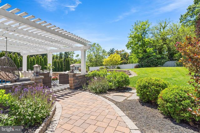 12 HIGH HILL LN, Thornton, PA 19373