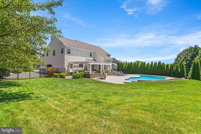 12 HIGH HILL LN, Thornton, PA 19373