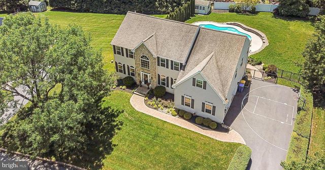 12 HIGH HILL LN, Thornton, PA 19373