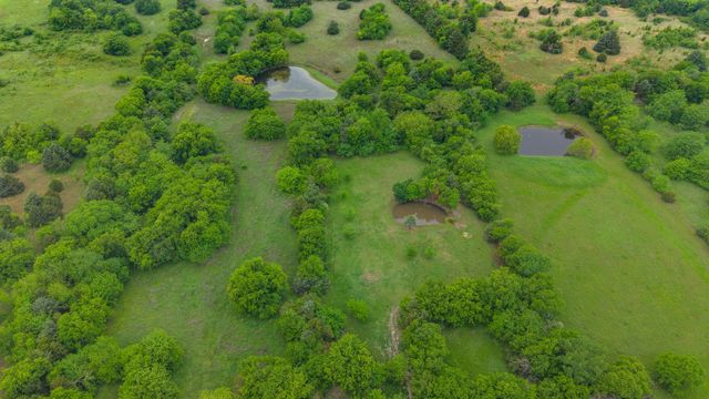 601 Gladys Street, Lone Oak, TX 75453