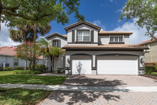 4207 W Whitewater Ave, Weston, FL 33332