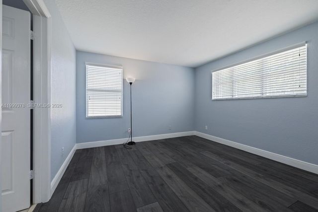 4207 W Whitewater Ave, Weston, FL 33332