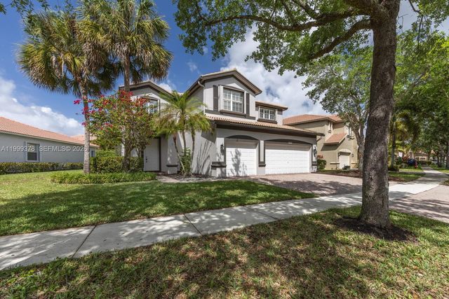 4207 W Whitewater Ave, Weston, FL 33332