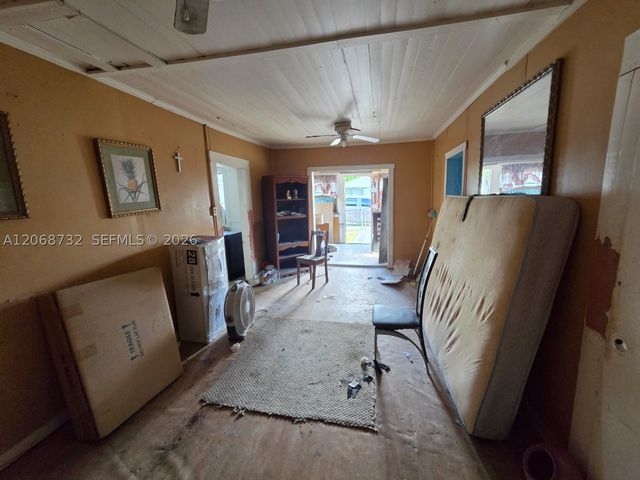 3168 NW 66th St, Miami, FL 33147