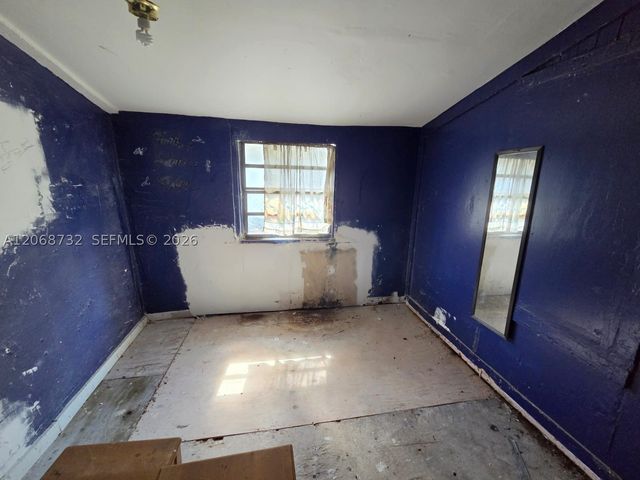 3168 NW 66th St, Miami, FL 33147