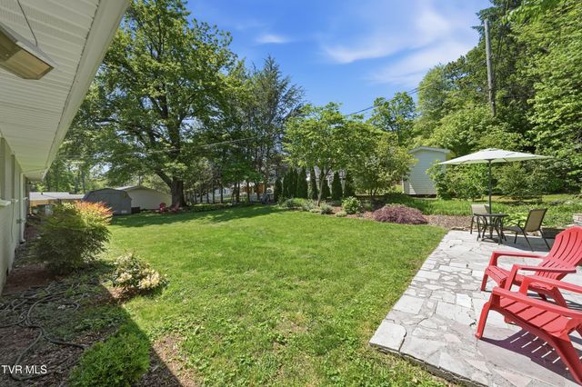 404 Valley Drive, Bristol, VA 24201