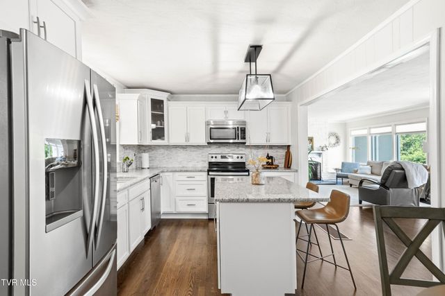 404 Valley Drive, Bristol, VA 24201