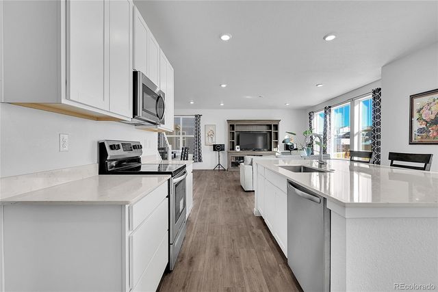 903 Crestone Street, Johnstown, CO 80534