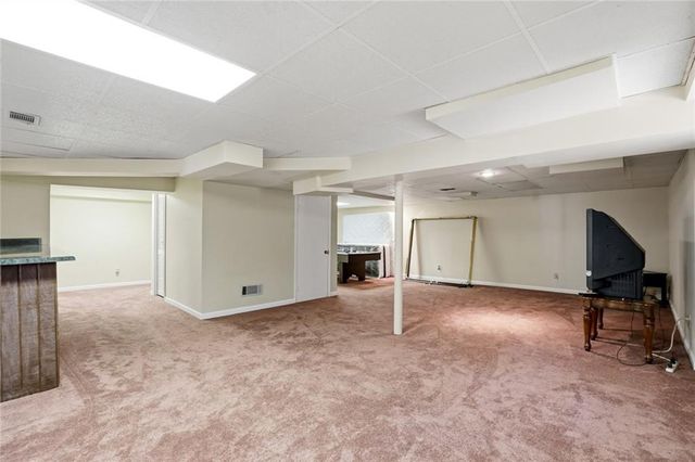 1354 Velvet Creek Glen SW, Marietta, GA 30008