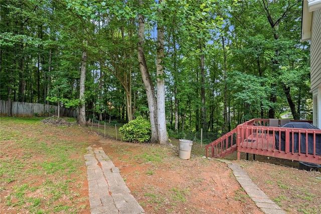 1354 Velvet Creek Glen SW, Marietta, GA 30008
