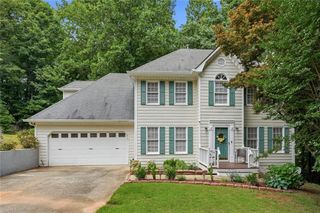 1354 Velvet Creek Glen SW, Marietta, GA 30008
