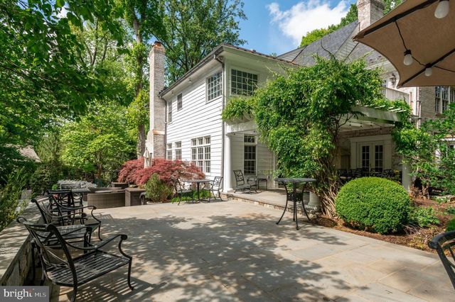1210 CORBIN CT, Mclean, VA 22101