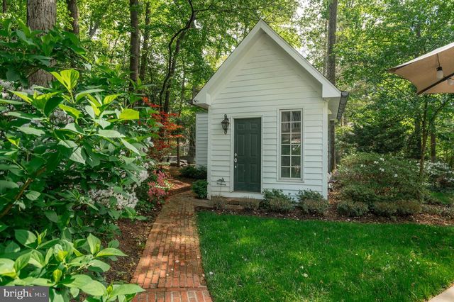 1210 CORBIN CT, Mclean, VA 22101