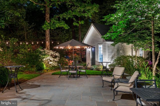 1210 CORBIN CT, Mclean, VA 22101