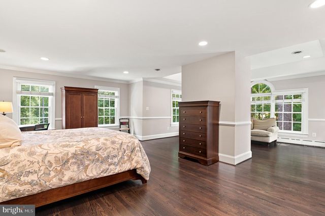 1210 CORBIN CT, Mclean, VA 22101