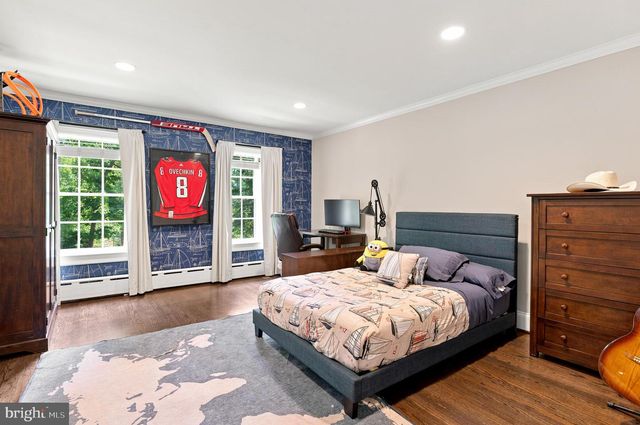 1210 CORBIN CT, Mclean, VA 22101