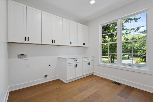 429 Woodhaven Drive, Decatur, GA 30030