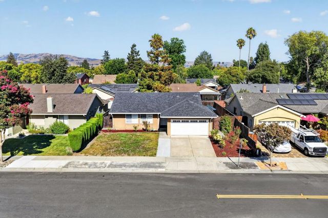 6092 Vincent Court, San Jose, CA 95123