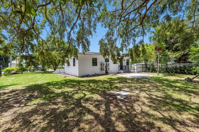 515 NW 88th Street 1, El Portal, FL 33150