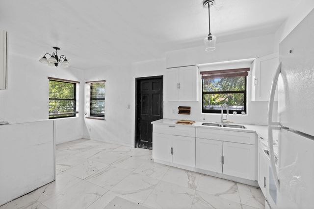 515 NW 88th Street 1, El Portal, FL 33150