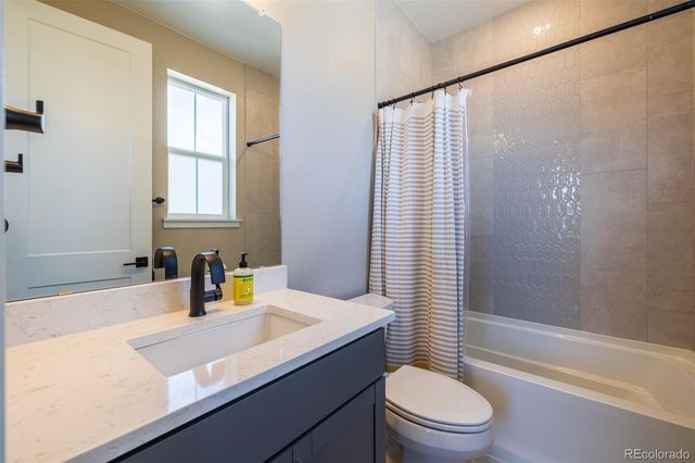 6955 Sunstrand Court, Castle Pines, CO 80108