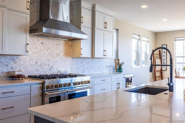 6955 Sunstrand Court, Castle Pines, CO 80108