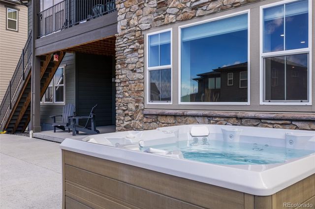 6955 Sunstrand Court, Castle Pines, CO 80108