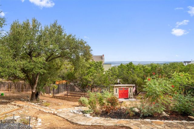 208 Morar DR, Spicewood, TX 78669