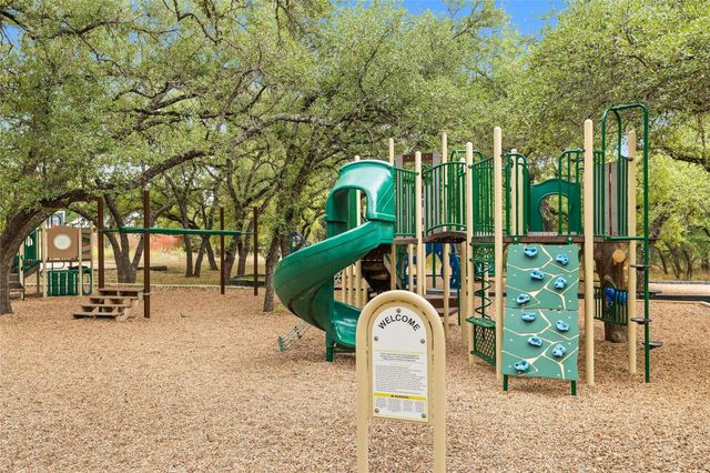 208 Morar DR, Spicewood, TX 78669